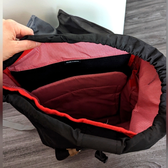 Hershey's Little America Backpack - Picture 3 of 4